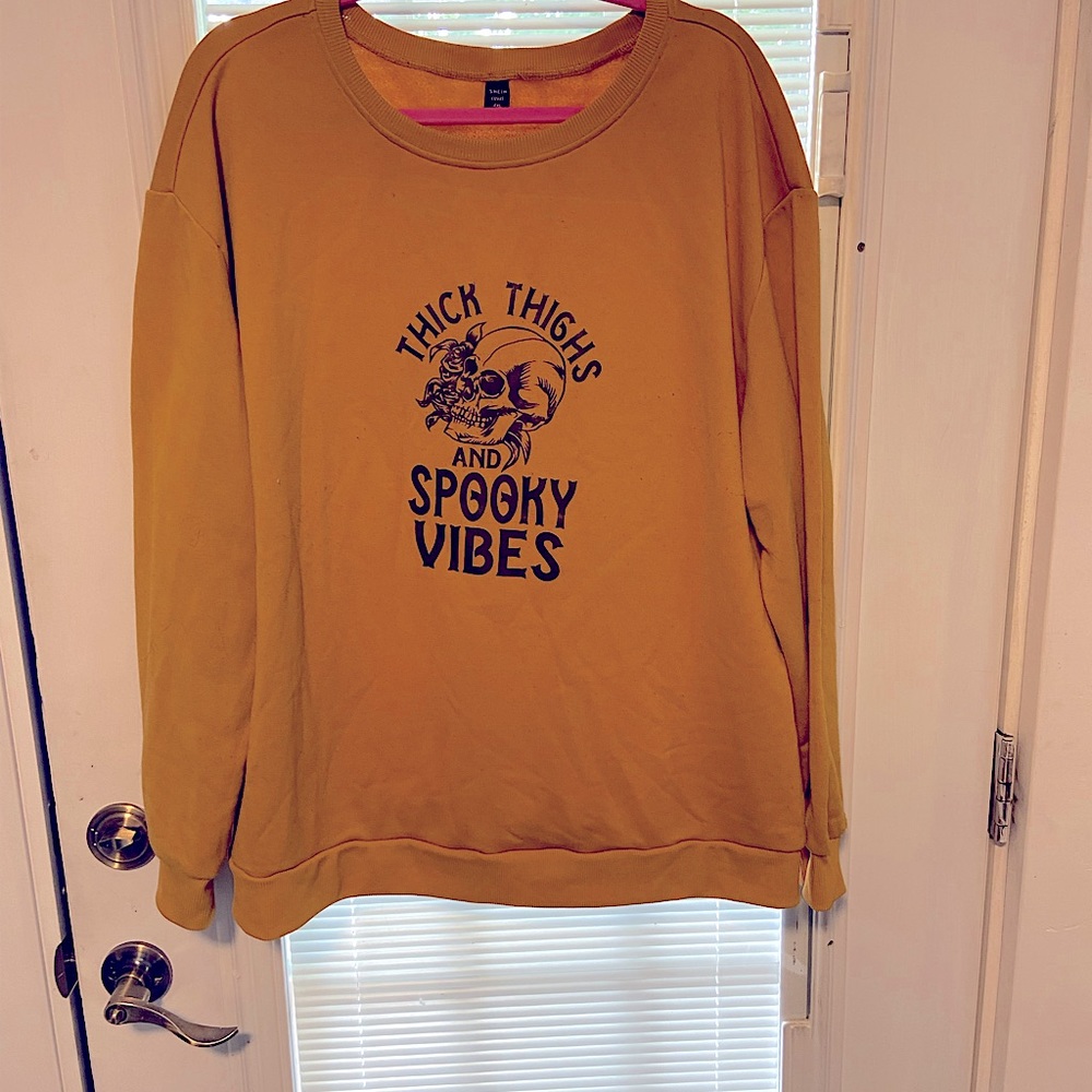 Women’s, sweatshirt lightweight